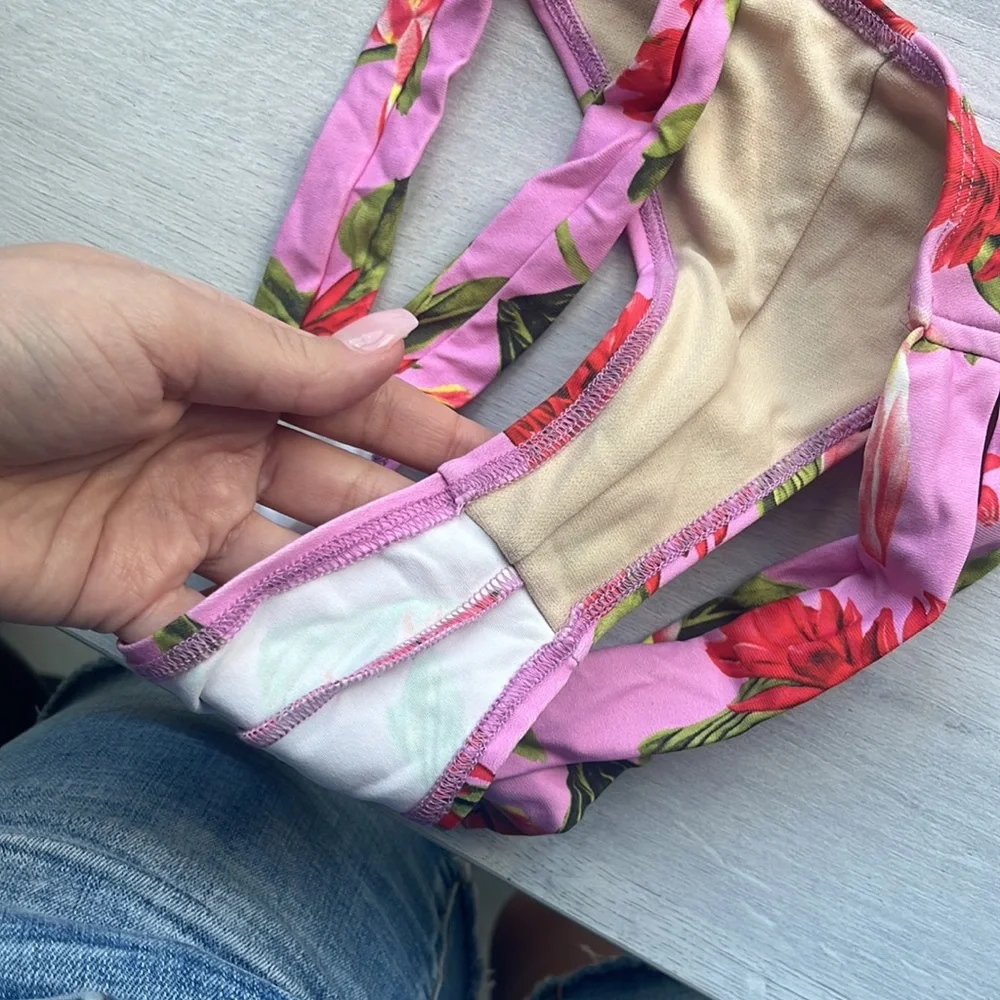 Montce Floral Bikini Set - Picture 3 of 5